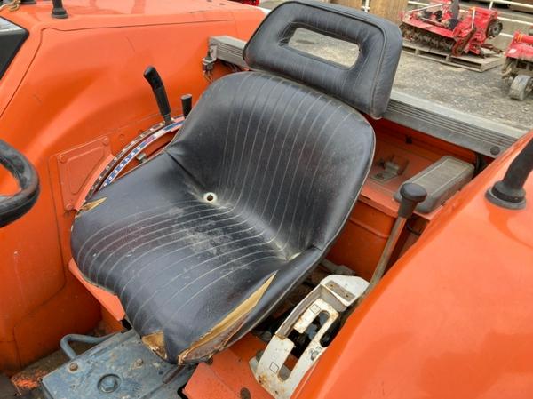 トラクター L4202D 写真７