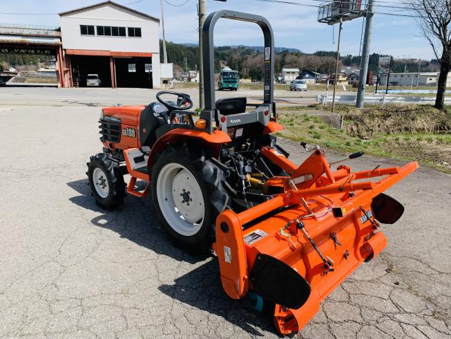 トラクター GB180(F) 写真４