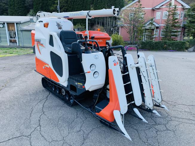 コンバイン ER320 写真２