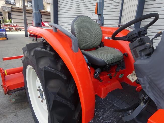 トラクター KL300 写真６