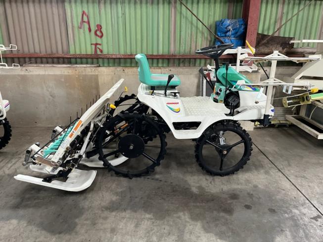 田植機 Pe1 写真４