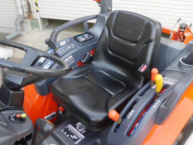 トラクター KB185 写真６