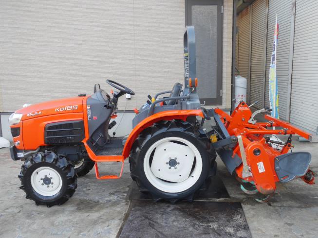 トラクター KB185 写真２