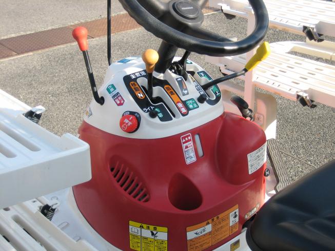 田植機 PeS-1A 写真６