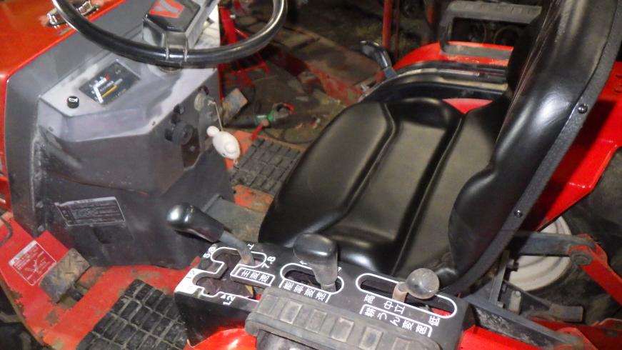 トラクター Ke-3 写真４