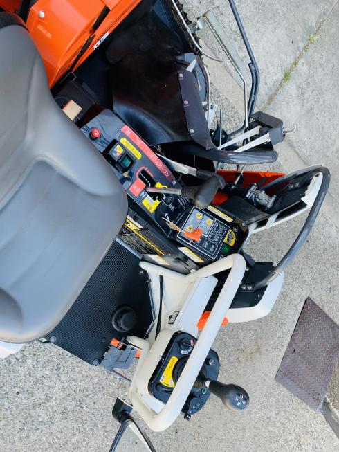 コンバイン ER211N 写真９