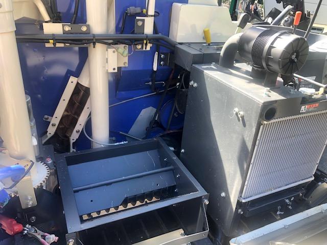 コンバイン HN211GEZKHWC 写真８