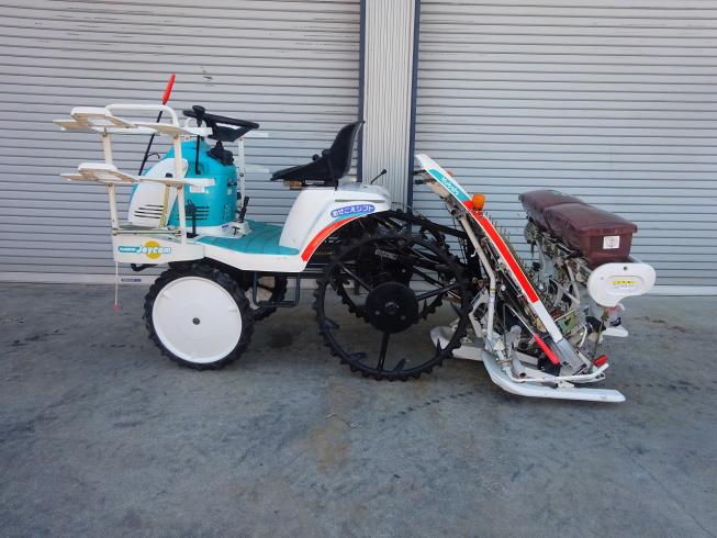 田植機 SPJ400-F 写真３