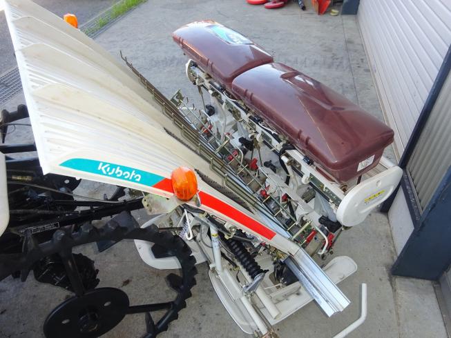 田植機 SPJ400-F 写真４