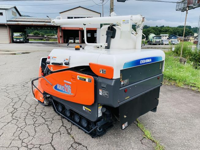 コンバイン ARC216 写真５