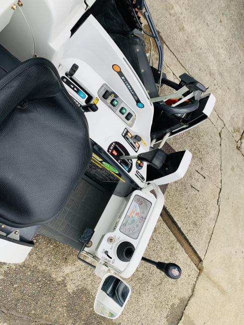 コンバイン ARC216 写真８