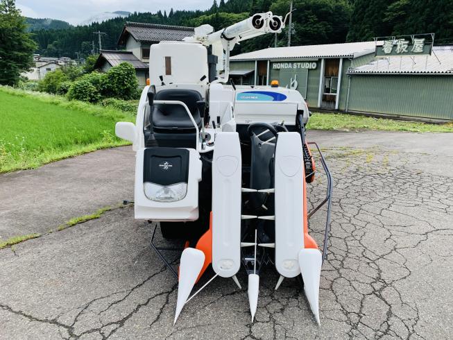 コンバイン ARC216 写真３