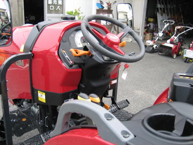 トラクター YT225A XUKS5P 写真７