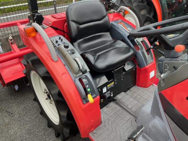 トラクター MT161 写真３