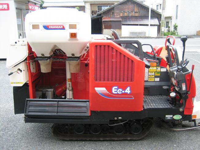 コンバイン Ee-4D HWLS 写真４