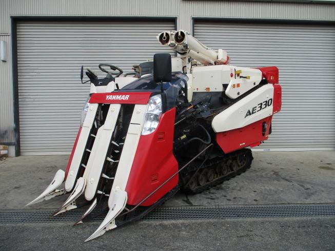 コンバイン AE330 写真３