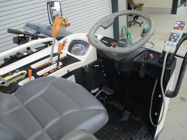 コンバイン AE330 写真６