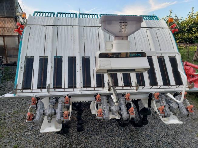 田植機 SPU650-AIT5 写真４