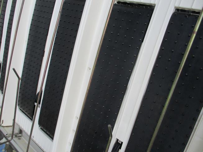 田植機 PQ4-DUHZ 写真６