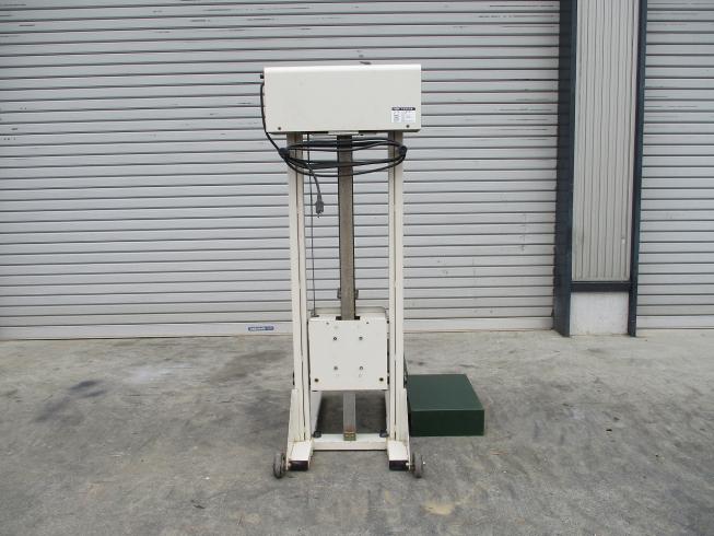 米袋用昇降機 LU-206 写真２