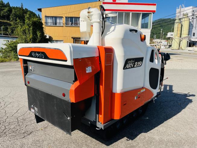 コンバイン ARN219-GDXW 写真５