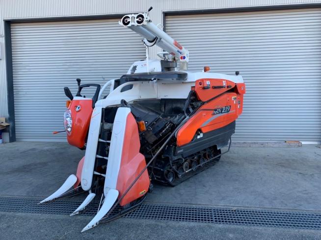 コンバイン ARN219 写真３