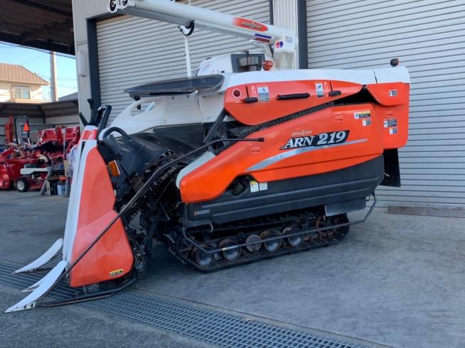 コンバイン ARN219 写真４