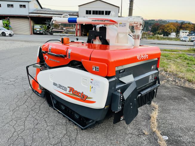 コンバイン ER213 写真４