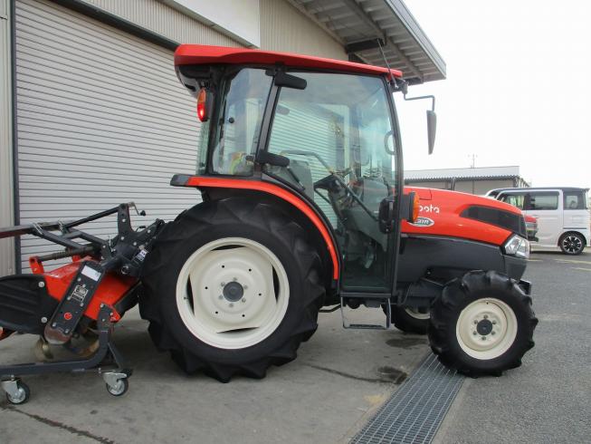 トラクター L31RFQBMA 写真２