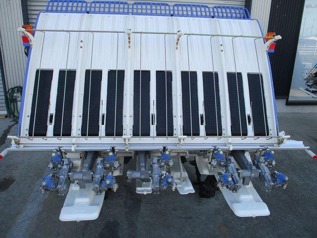 田植機 PQ5DU 写真８