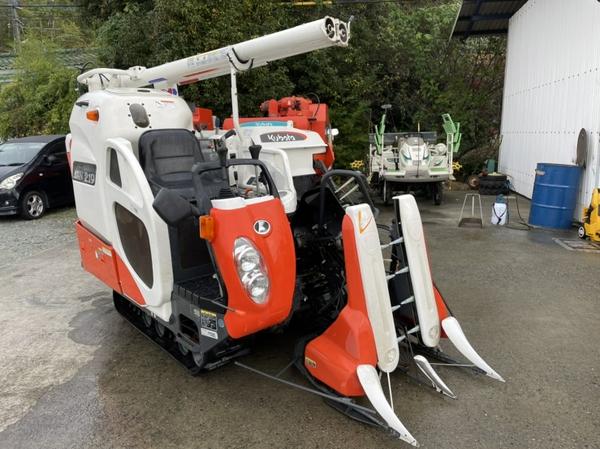 コンバイン ARN219 写真２