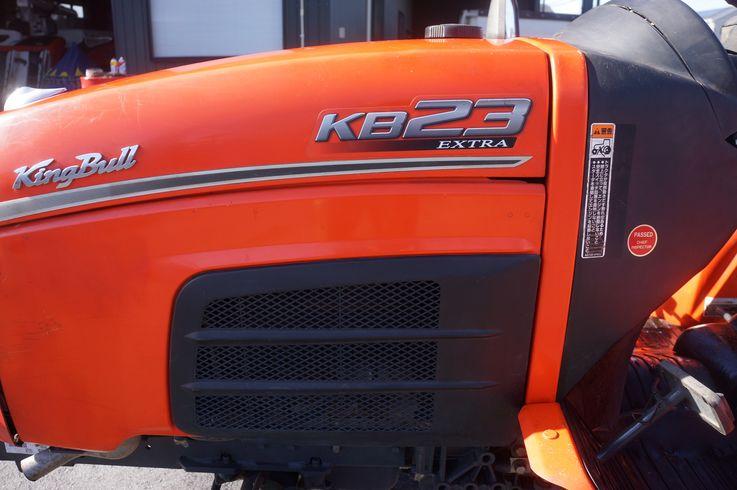 トラクター KB23 写真５