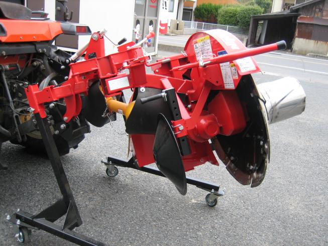 畦塗機 SZR303 写真４