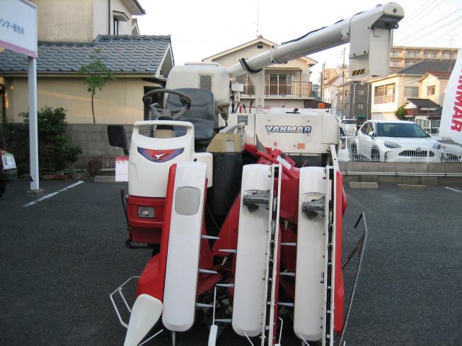 コンバイン GC322SHWL 写真３