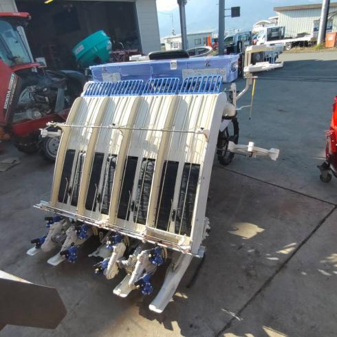 田植機 PQZ4-DULF 写真７