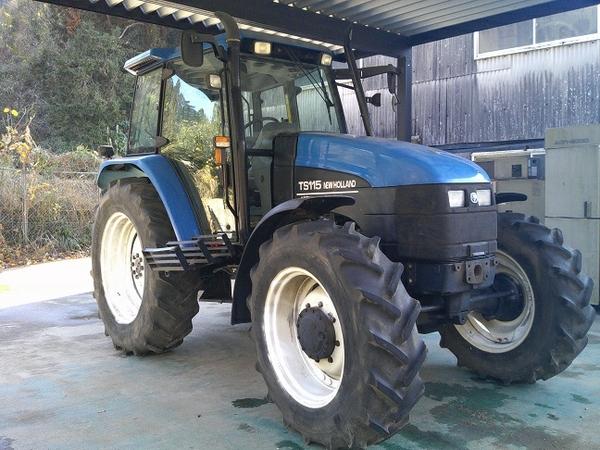 トラクター TS115 写真２