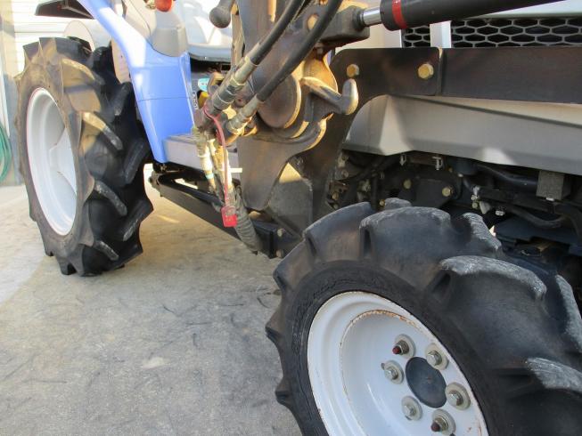 トラクター TH20-N 写真３