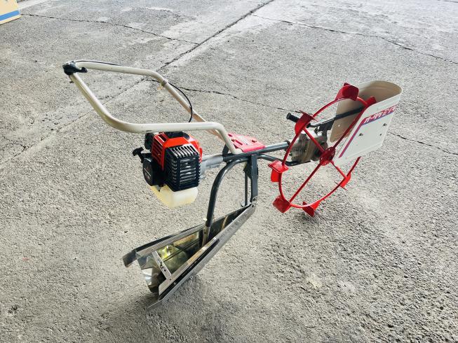 溝切機 KF22 写真３