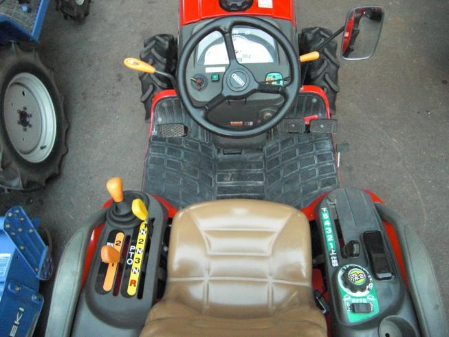 トラクター EF120VUS4 写真３