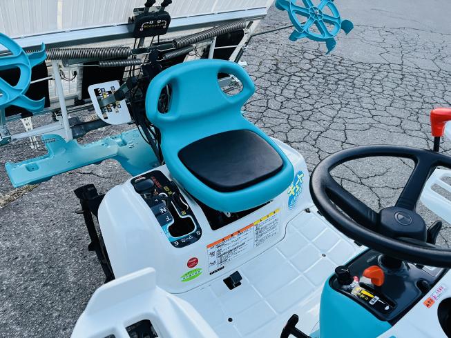 田植機 EP4-S 写真９