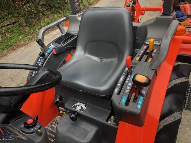 トラクター GB200 写真５