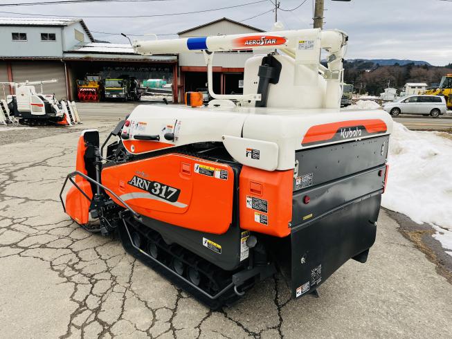 コンバイン ARN317-GLW 写真４