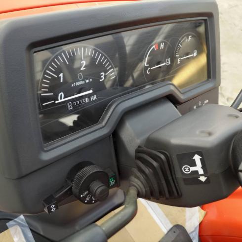 トラクター KT215BMARF5 写真３