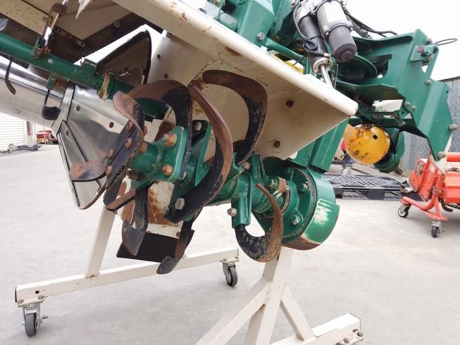 畦塗機 【手動リバース】KN207Eカドヌール　クボタヒッチ 写真４