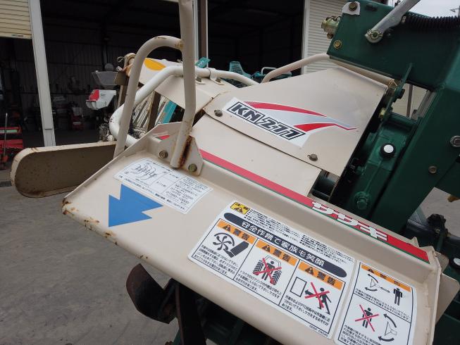 畦塗機 【手動リバース】KN207Eカドヌール　クボタヒッチ 写真６