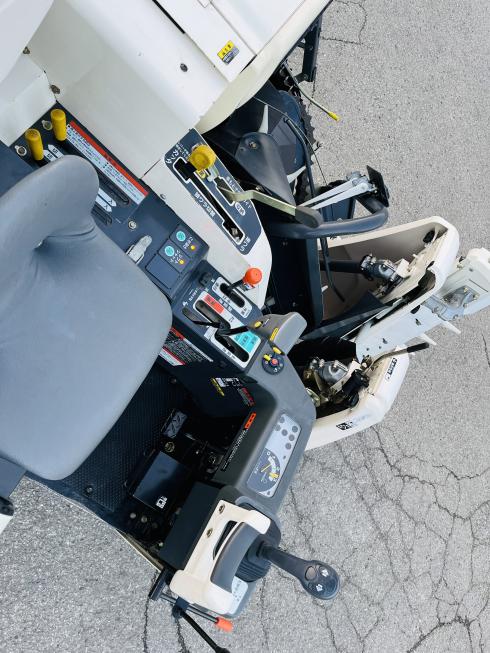 コンバイン VM215 写真９