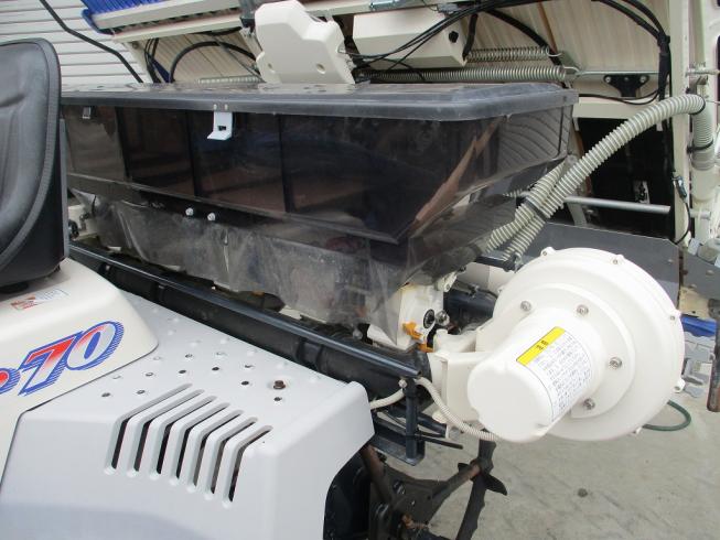 田植機 NP70GｰLF 写真９