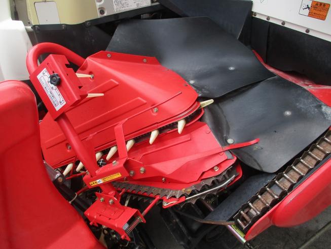 コンバイン GC222  写真３