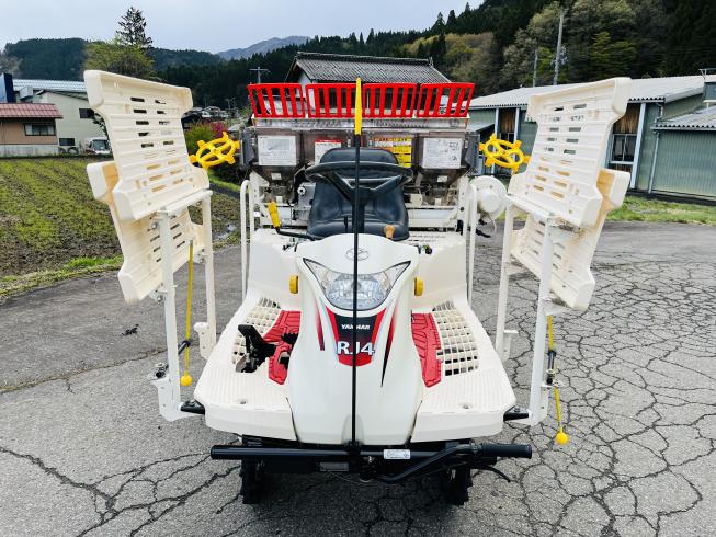 田植機 RJ4 写真３