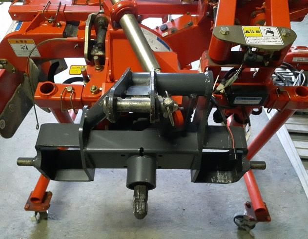 畦塗機 RKS751H　クボタBヒッチ 写真５